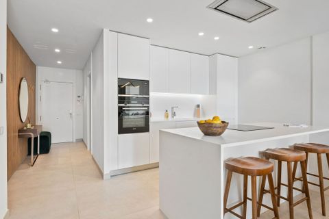 Lejlighed i Marbella, Malaga, Marbella - € 950.000 | Ref: R4848298 - foto 26