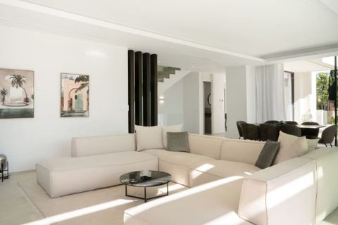 Villa i Estepona, Malaga, Estepona - € 1.850.000 | Ref: R4884310 - foto 31