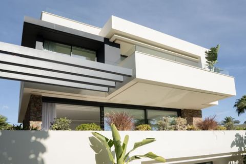 Villa i Estepona, Malaga, Estepona - € 1.850.000 | Ref: R4884310 - foto 34