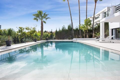 Villa a Benahavis, Malaga, Benahavis - € 3.495.000 | Ref: R4884376 - foto 38