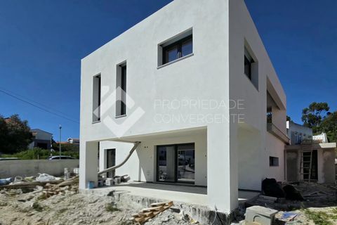 Villa a Almada, Setubal, Almada - € 950.000 | Ref: 323 - foto 3