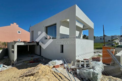 Villa a Almada, Setubal, Almada - € 950.000 | Ref: 323 - foto 5