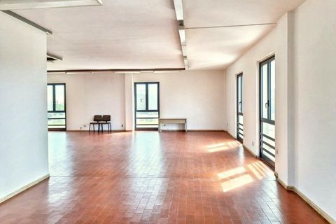 Erhvervsejendom i Uta, Cagliari, Uta - € 11.807.000 | Ref: 2536059 - foto 2