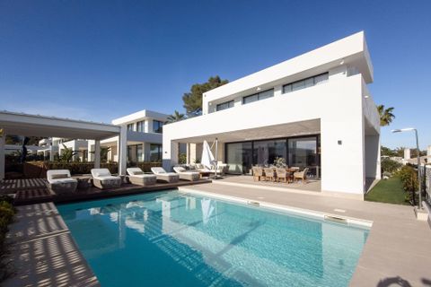Villa a Marbella, Malaga, Marbella - € 2.700.000 | Ref: SPCRM3343 - foto 9