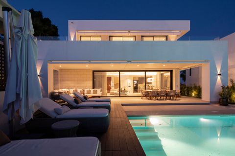 Villa a Marbella, Malaga, Marbella - € 2.700.000 | Ref: SPCRM3343 - foto 6