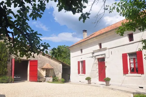 Villa a Aubeterre-sur-Dronne, Charente, Aubeterre-sur-Dronne - € 424.000 | Ref: BVI81076 - foto 5