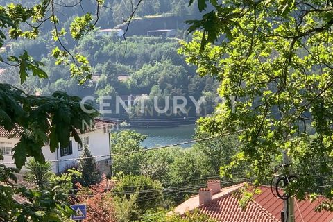 Helårsgrund i Braga, Braga, Braga - € 100.000 | Ref: C0256-03208 - foto 1