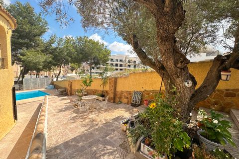 Villa i Orihuela, Alicante, Orihuela - € 450.000 | Ref: C-1155 - foto 28