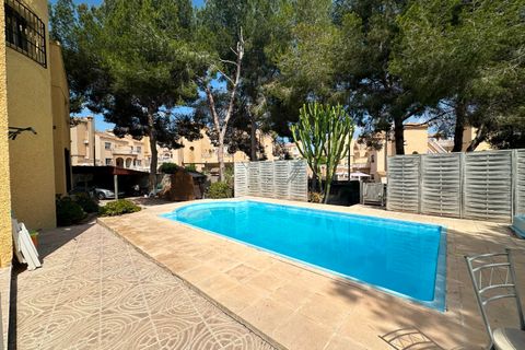 Villa i Orihuela, Alicante, Orihuela - € 450.000 | Ref: C-1155 - foto 2