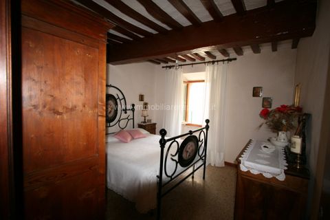 Villa a Trequanda, Siena, Trequanda - € 160.000 | Ref: TT9 - foto 4