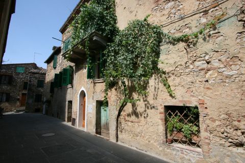 Villa a Trequanda, Siena, Trequanda - € 160.000 | Ref: TT9 - foto 8