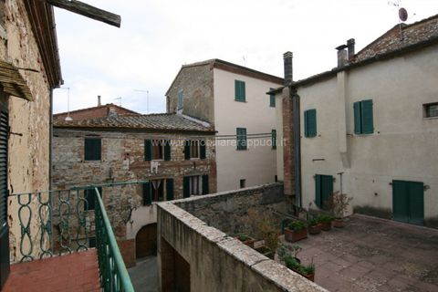 Villa a Trequanda, Siena, Trequanda - € 160.000 | Ref: TT9 - foto 18