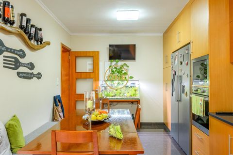 Byhus i Ponta Delgada, Sao Miguel, Ponta Delgada - € 390.000 | Ref: ONE401680-15 - foto 6