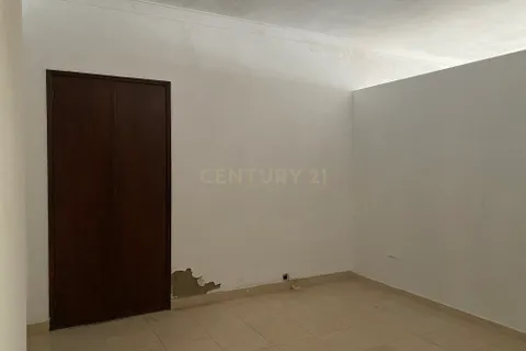 Erhvervsejendom i Setubal, Setubal, Setubal - € 217.000 | Ref: C0237-03290 - foto 8