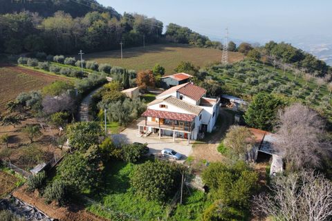 Landejendom i Ripatransone, Ascoli Piceno, Ripatransone - € 295.000 | Ref: 33150 - foto 3