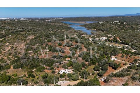 Helårsgrund i Estombar, Faro, Estombar - € 1.000.000 | Ref: Spy-00138 - foto 4