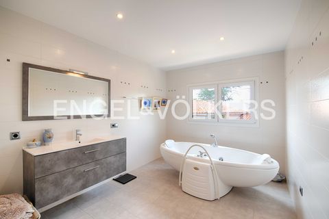 Villa i Empuriabrava, Gerona, Empuriabrava - € 950.000 | Ref: W-030E20 - foto 30