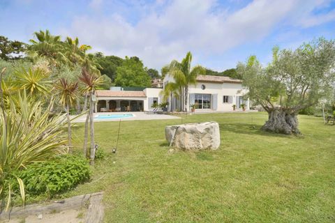 Villa i Valbonne, Alpes-Maritimes, Valbonne - € 1.690.000 | Ref: 17900 - foto 8