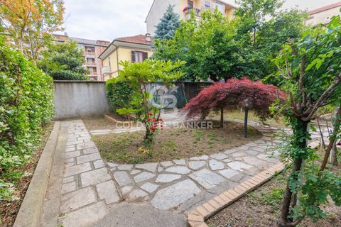 Villa a Beinasco, Turin, Beinasco - € 680.000 | Ref: CBI131-2181-1904 - foto 30