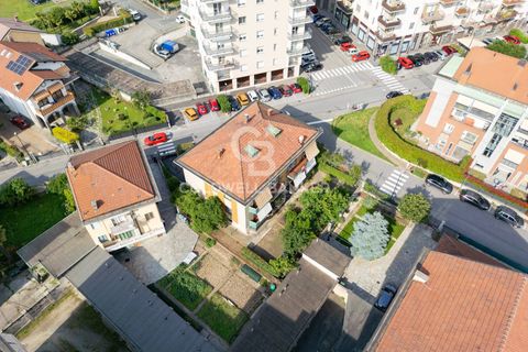 Villa a Beinasco, Turin, Beinasco - € 680.000 | Ref: CBI131-2181-1904 - foto 34