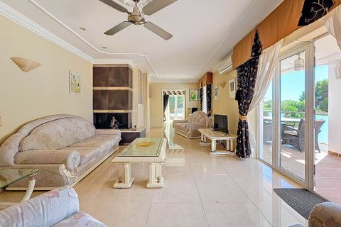 Villa i Benissa, Alicante, Benissa - € 1.399.000 | Ref: IZC-61389 - foto 9
