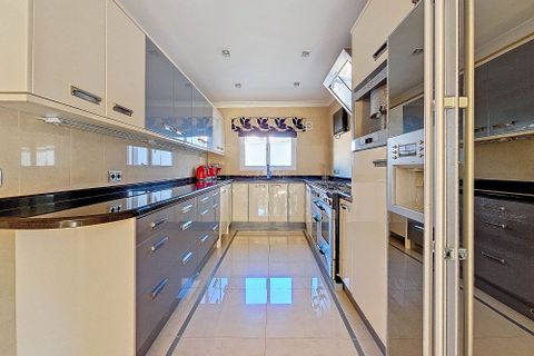 Villa i Benissa, Alicante, Benissa - € 1.399.000 | Ref: IZC-61389 - foto 13