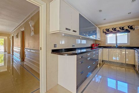 Villa i Benissa, Alicante, Benissa - € 1.399.000 | Ref: IZC-61389 - foto 14