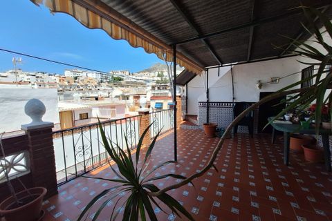 Villa a Benalmadena, Malaga, Benalmadena - € 315.000 | Ref: FE-MA-0382 - foto 6