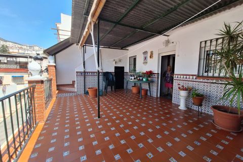 Villa a Benalmadena, Malaga, Benalmadena - € 315.000 | Ref: FE-MA-0382 - foto 7