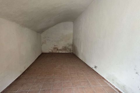 Villa a Volterra, Pisa, Volterra - € 85.000 | Ref: A-276-506028 - foto 5