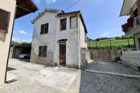 Villa a Castagnito, Cuneo, Castagnito - € 25.000 | Ref: 85988554 - foto 2