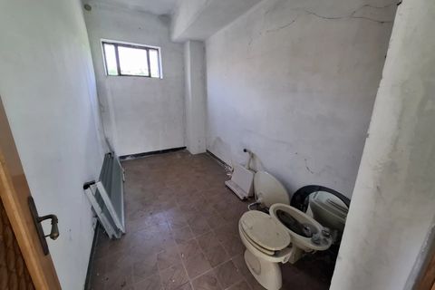 Villa a Castagnito, Cuneo, Castagnito - € 25.000 | Ref: 85988554 - foto 11
