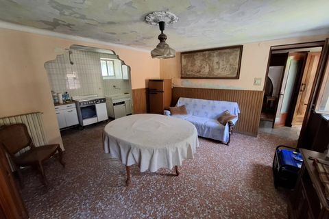 Villa a Govone, Cuneo, Govone - € 75.000 | Ref: 85988745 - foto 8