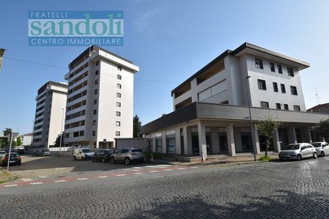 Erhvervsejendom i Vercelli, Vercelli, Vercelli - € 7.500.000 | Ref: 7775 - foto 1