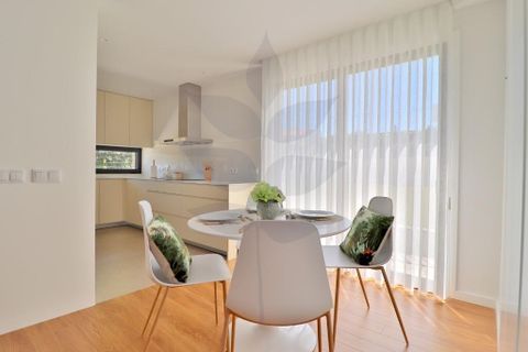 Reihenhaus in Braga, Braga, Braga - € 575.000 | Ref: 013-3915 - Foto 12