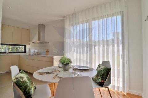 Reihenhaus in Braga, Braga, Braga - € 575.000 | Ref: 013-3915 - Foto 19
