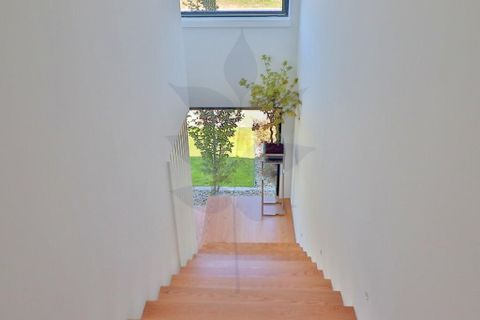 Reihenhaus in Braga, Braga, Braga - € 575.000 | Ref: 013-3915 - Foto 21