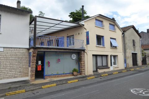 Villa i Latronquière, Lot, Latronquière - € 140.000 | Ref: D2014D16F3274898 - foto 1
