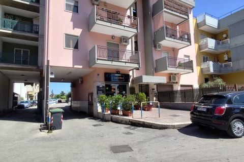 Erhvervsejendom i Bari, Bari, Bari - € 210.000 | Ref: 72 - foto 2