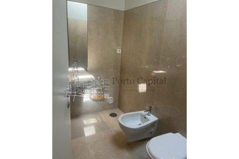 Villa i Paranhos, Porto, Paranhos - € 1.700.000 | Ref: PC_11547 - foto 16