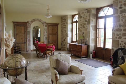 Villa a Confolens, Charente, Confolens - € 1.034.250 | Ref: BVI60344 - foto 5