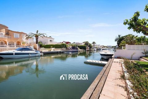 Villa a Empuriabrava, Gerona, Empuriabrava - € 1.395.000 | Ref: 3789 - foto 24