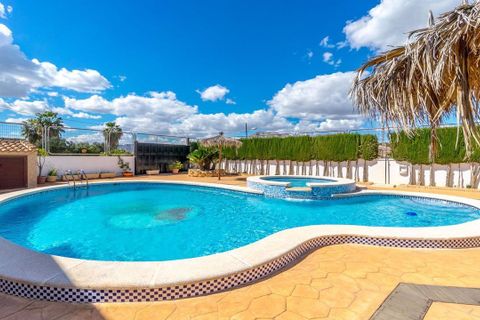 Villa i Rafal, Alicante, Rafal - € 649 999 | Ref: WP805 - foto 36