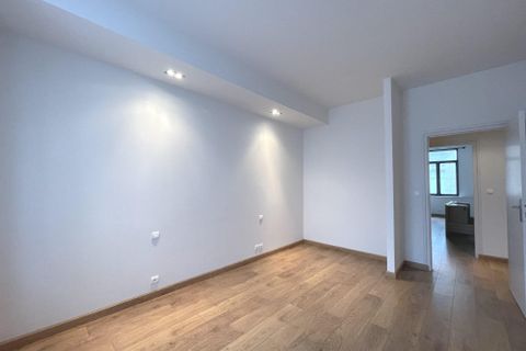 Lejlighed i Lens, Pas-de-Calais, Lens - € 179.900 | Ref: VA2882 - foto 9