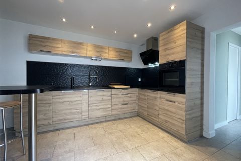 Villa i Lens, Pas-de-Calais, Lens - € 195.500 | Ref: DGVMA40001687 - foto 27