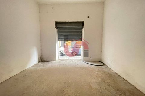 L'establiment comercial a Benevento, Benevento, Benevento - € 450/mes | Ref: AA39592 - foto 6