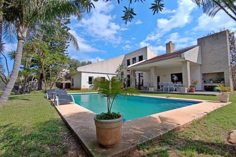 Villa i Denia, Alicante, Denia - € 1.190.000 | Ref: AZ00467 - foto 3