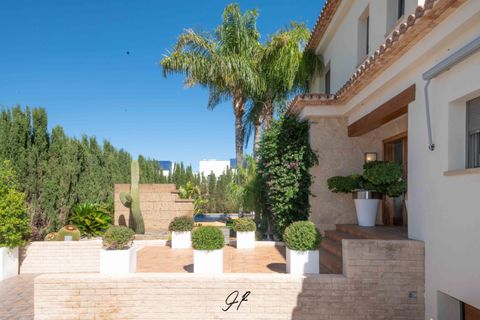 Villa i Denia, Alicante, Denia - € 1.290.000 | Ref: C 810 X - foto 6