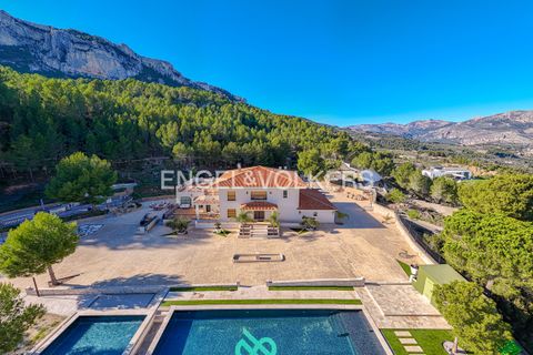Villa i Guadalest, Alicante, Guadalest - € 2.400.000 | Ref: W-02Y31J - foto 2