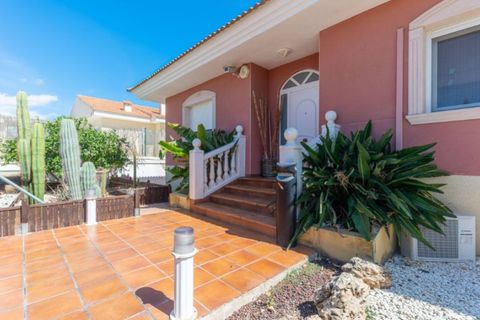 Villa a Busot, Alicante, Busot - € 549.500 | Ref: R4683172 - foto 37